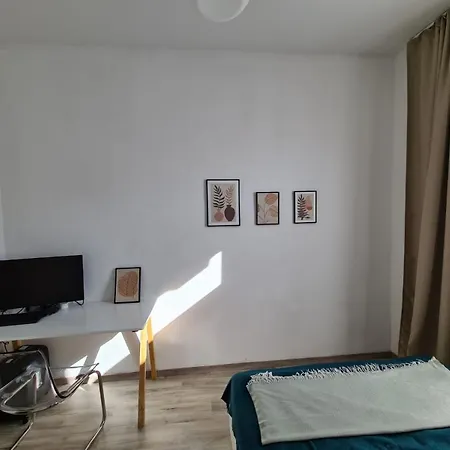 Kassberg In Ruhiger Lage Fuer Wochen Oder Monatsaufenthalte * Хемниц