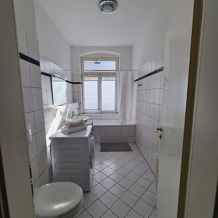 Kassberg In Ruhiger Lage Fuer Wochen Oder Monatsaufenthalte Апартаменты